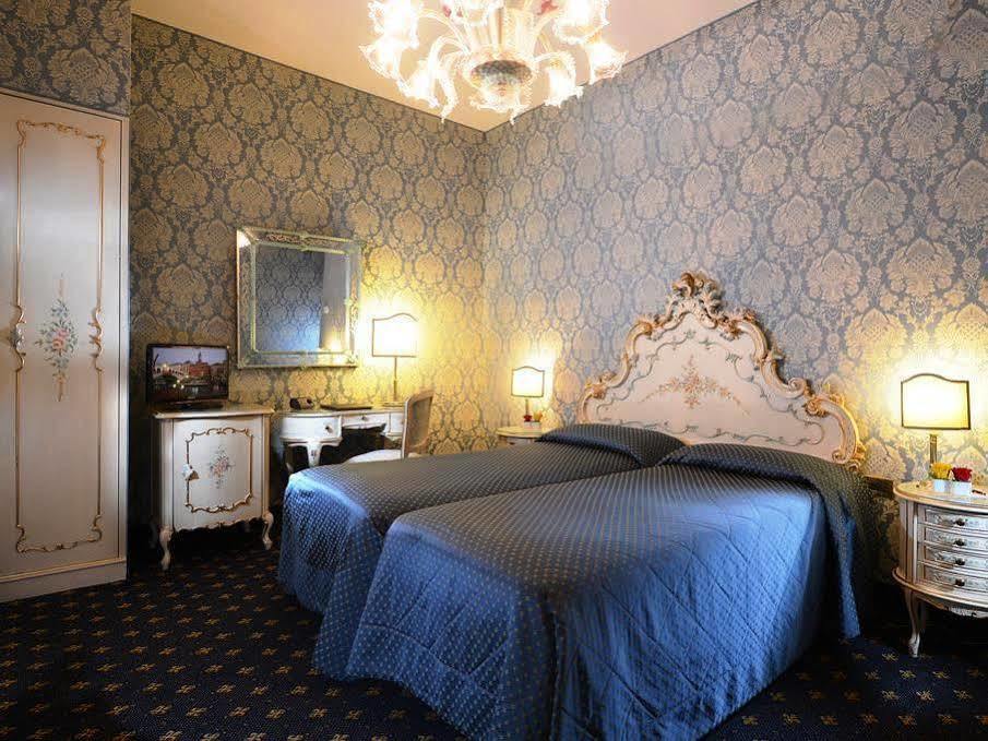 Rialto 4* Venedig